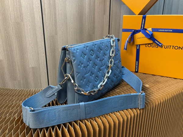 ルイヴィトンバッグ背面デザイン